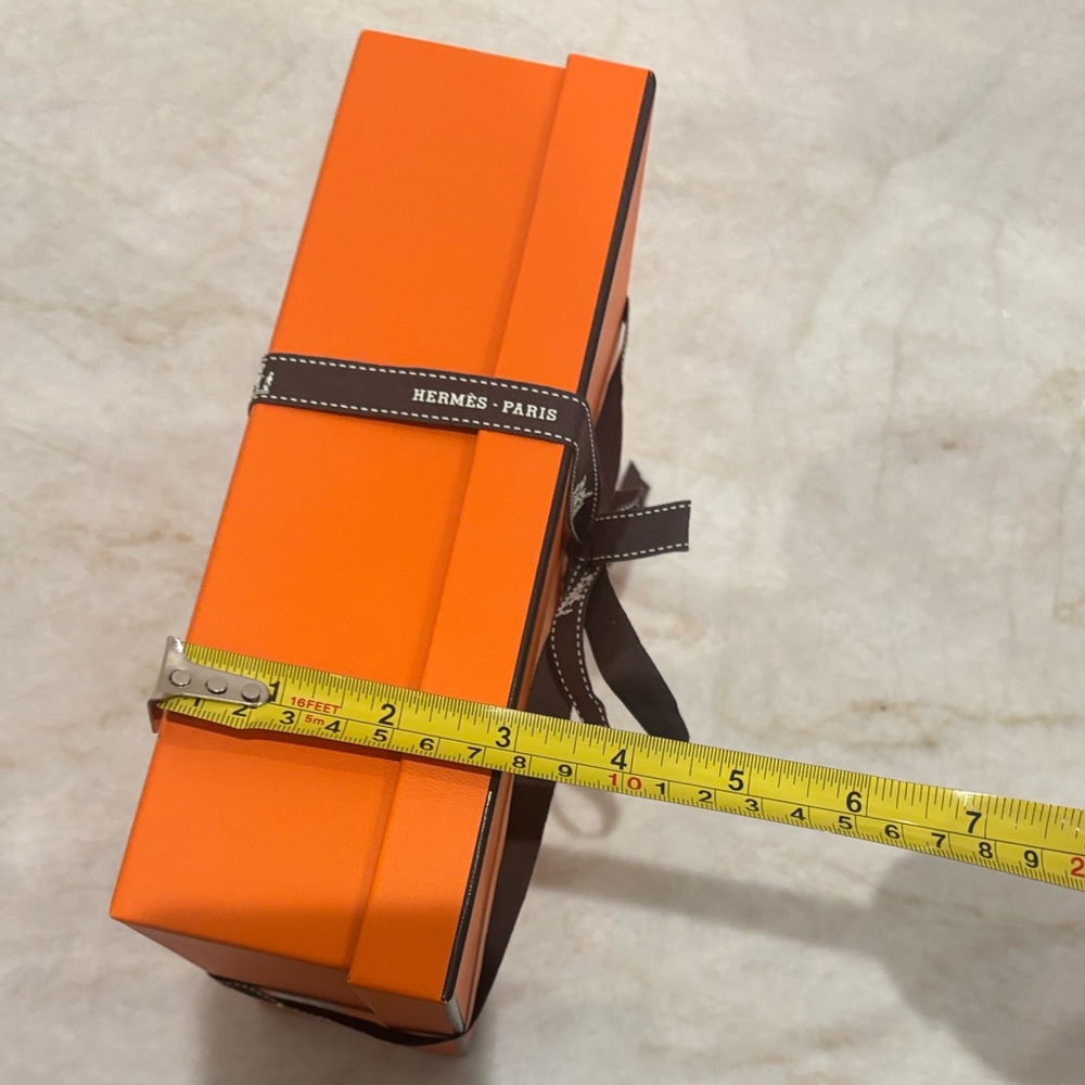 Hermès Authentic Orange Box w/ Ribbon – 7.5″ × 9″ × 3″ – Perfect for Mini Kelly, - Picture 4 of 4